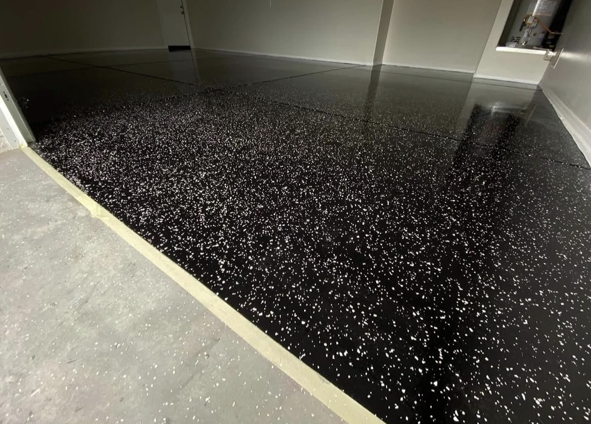 Black decorative flake epoxy floor coating